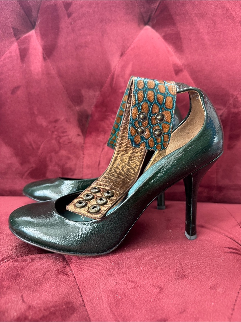 Green & Blue Heels - Picture 5 of 6